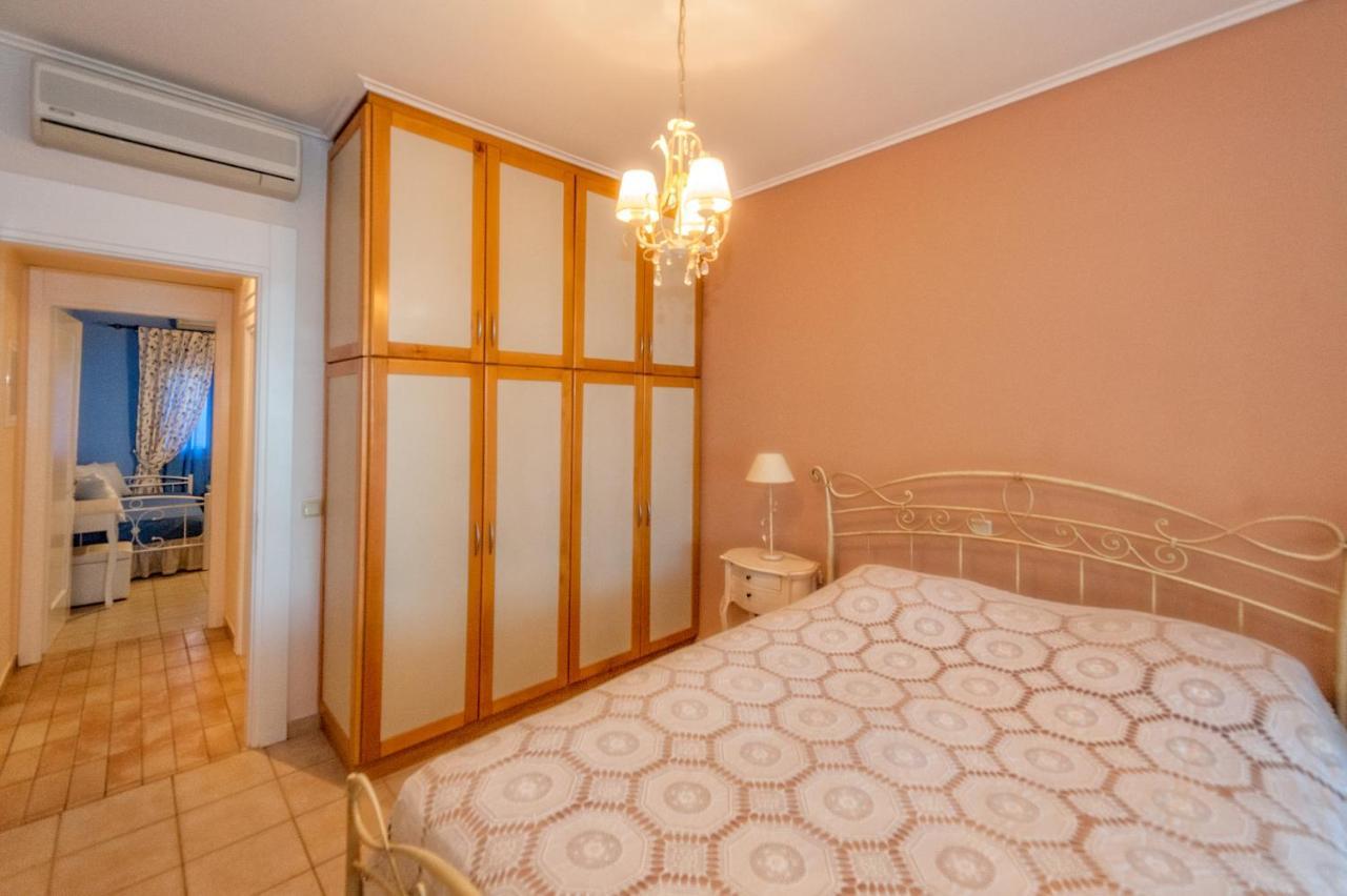 Wave And Sea Holiday Home Barbati Zewnętrze zdjęcie